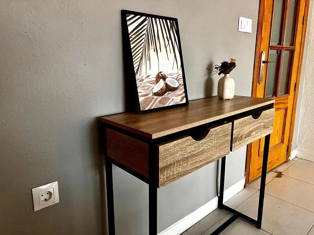 Central Malaga Apartment With Fast Wi-Fi 0*,