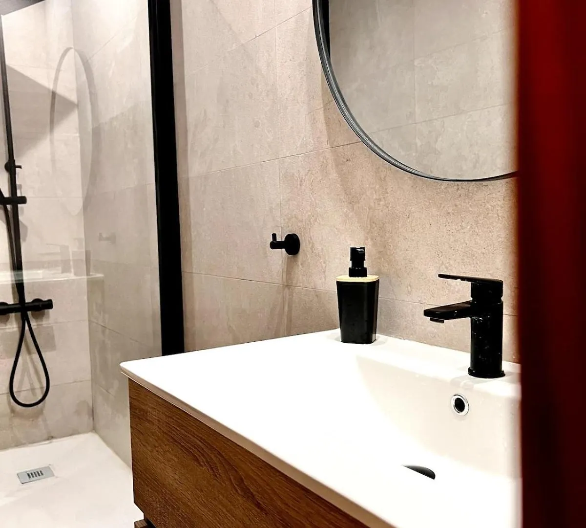 Central Malaga Apartment With Fast Wi-Fi 0*,