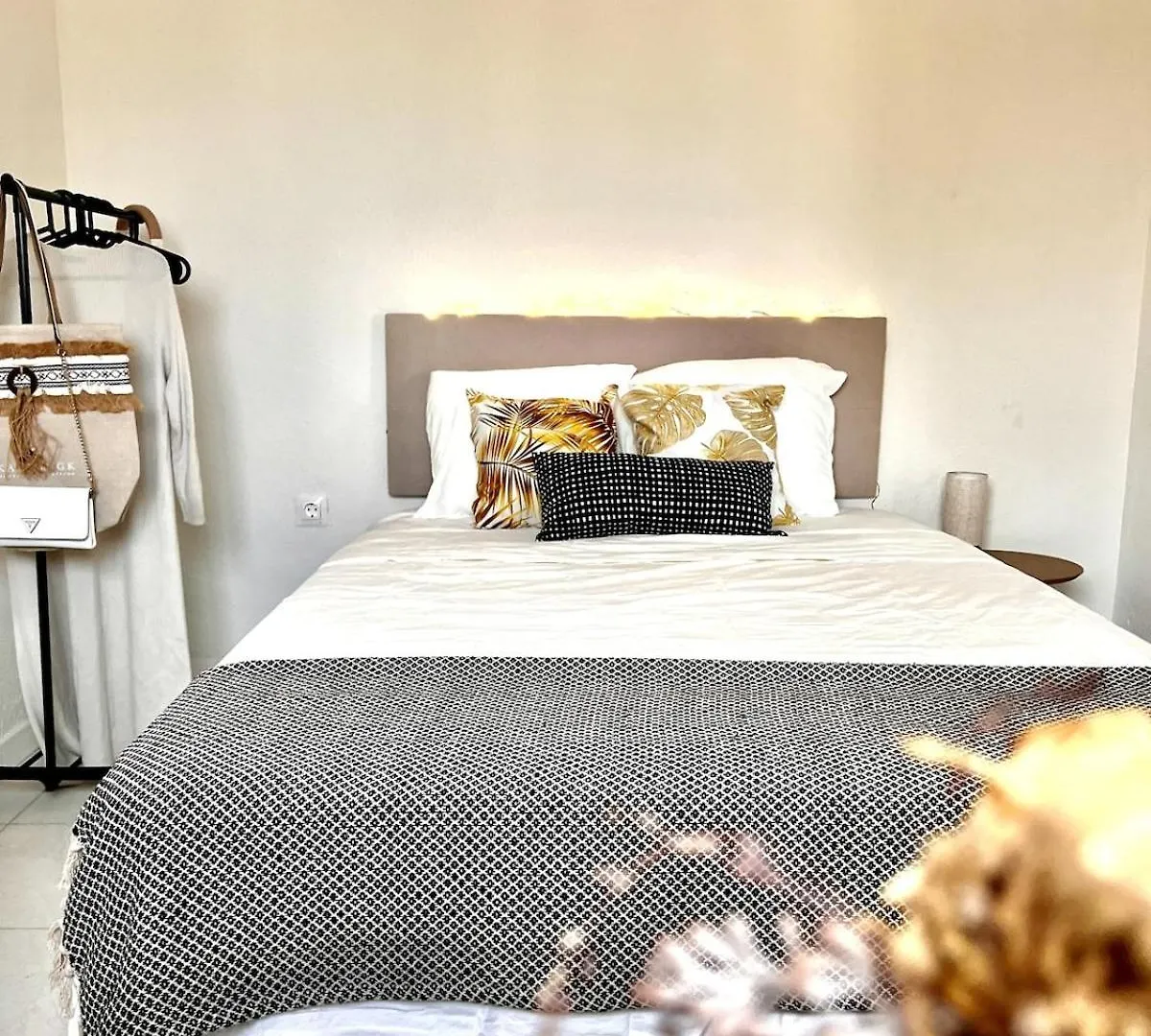 Central Malaga Apartment With Fast Wi-Fi